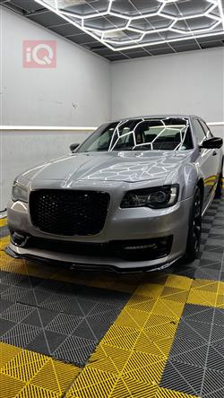 كرايسلر 300